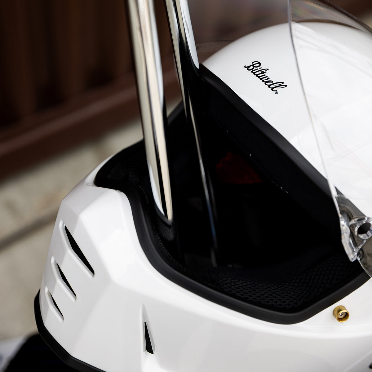 Lane Splitter ECE R22.06 Helmet - Gloss White