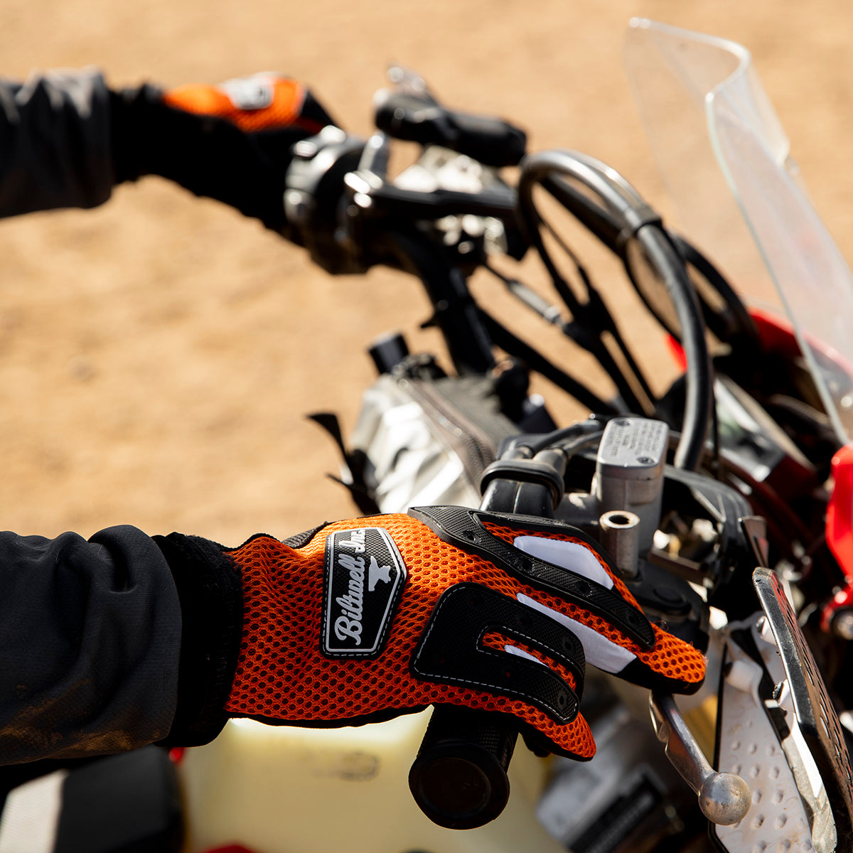 Orange best sale bike gloves